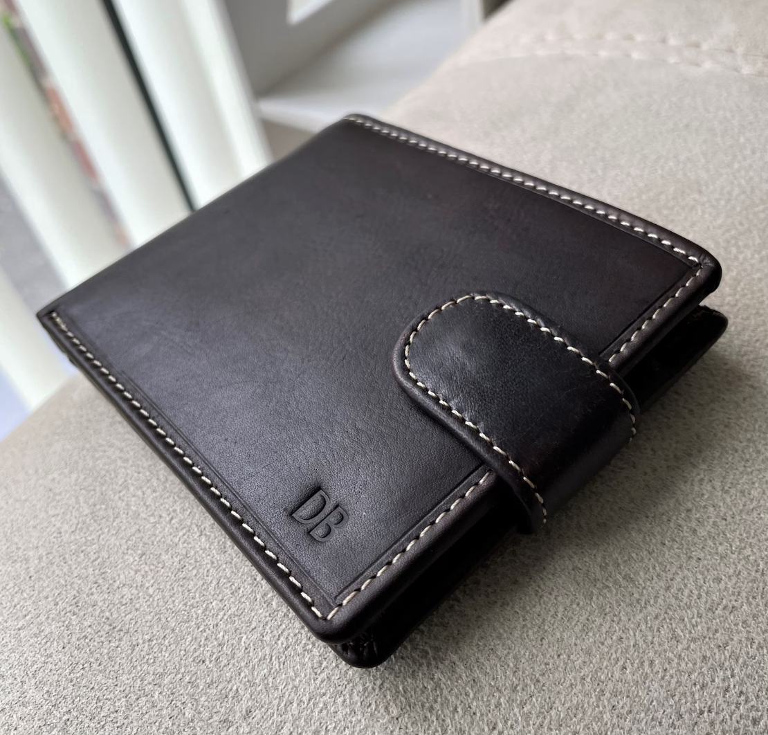 Premium Quality Leather Men's Wallet 2025